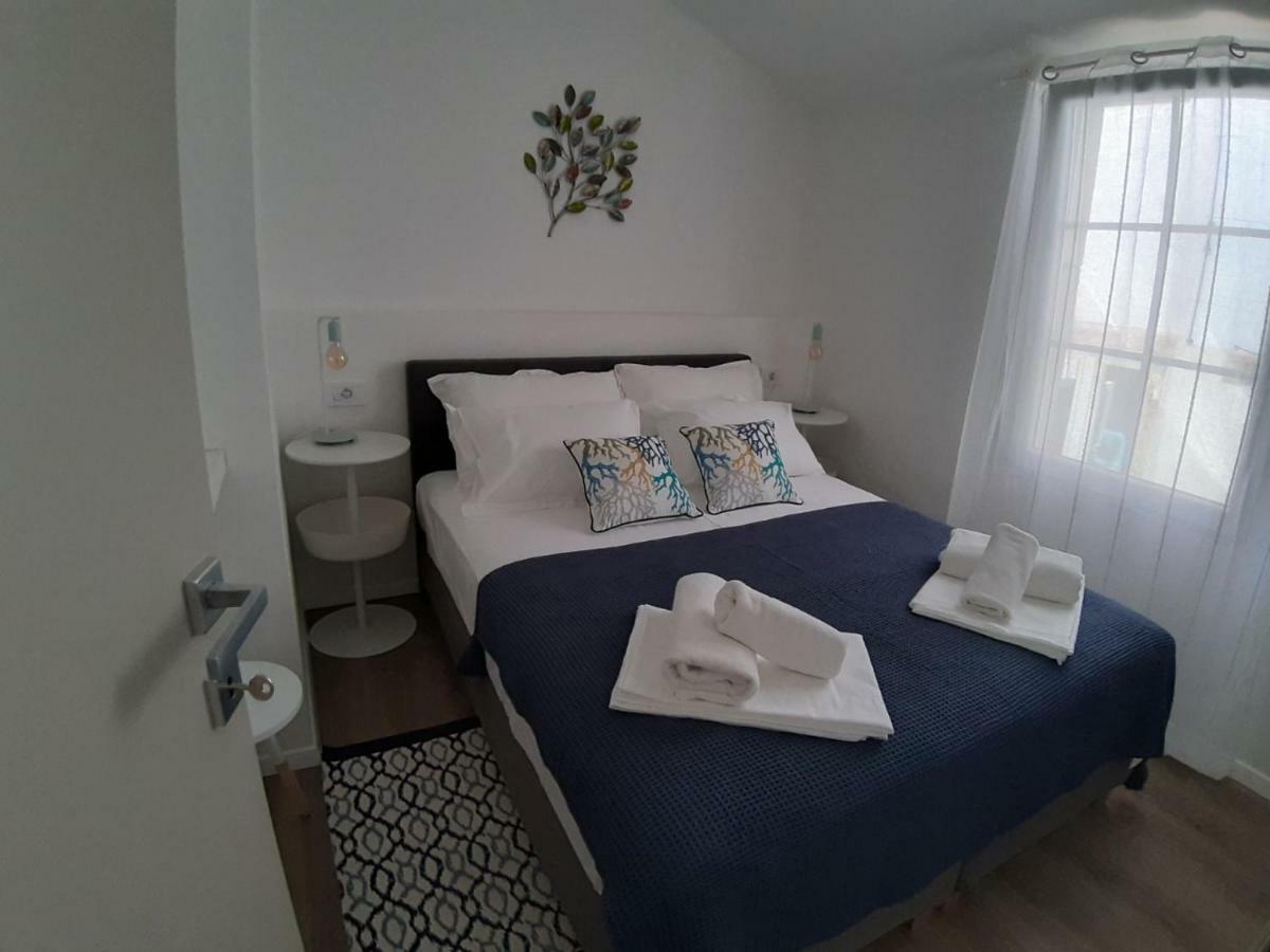 רוביני Sea Apartment Carera חדר תמונה